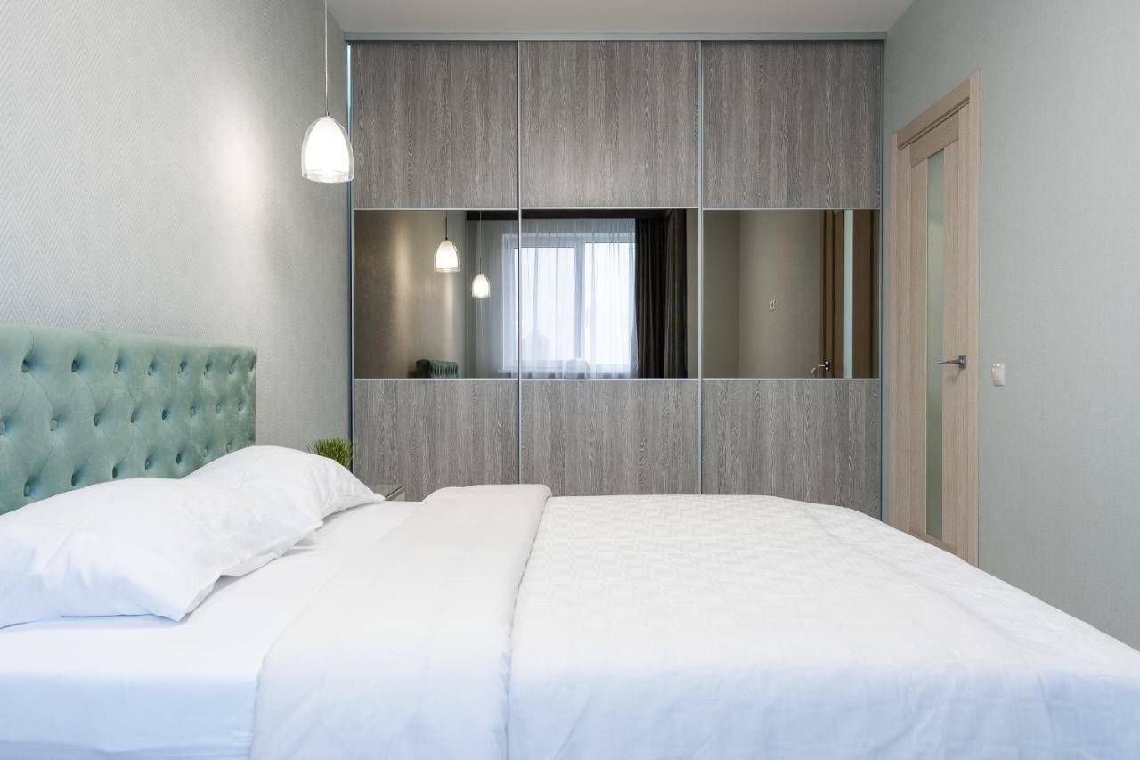 Deluxe Apartment On Belorusskay Street "Silver Tower" Kyiv Exterior photo